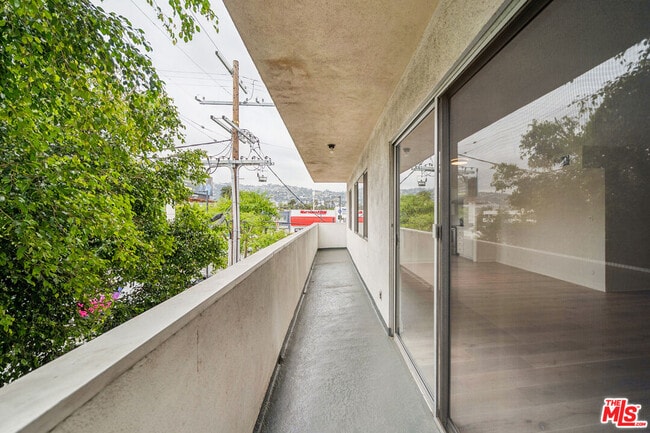 Foto del edificio - 131 Orlando Ave