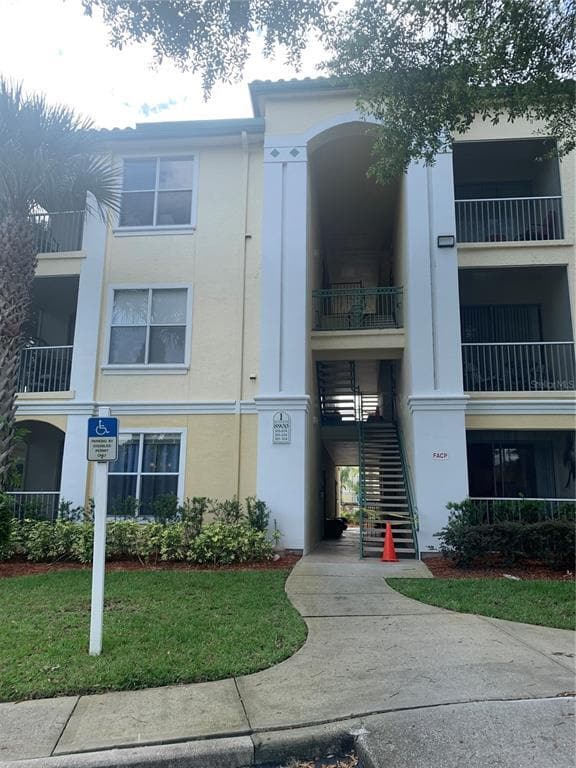 Building Photo - 8900 Legacy Ct