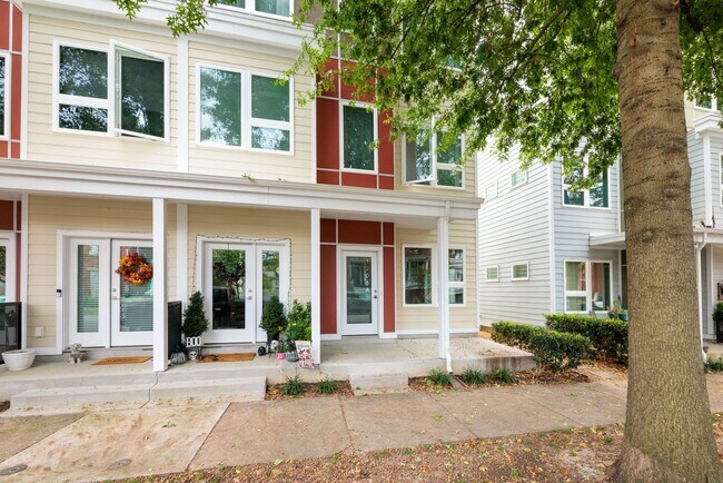 Building Photo - 1206 Porter St