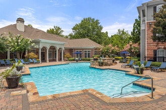 Building Photo - Verdant Peachtree Creek