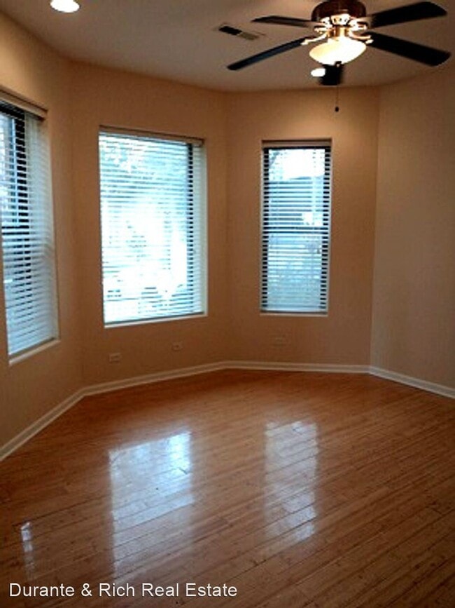 Building Photo - 2 br, 2 bath House - 4005 S Calumet Ave 1N
