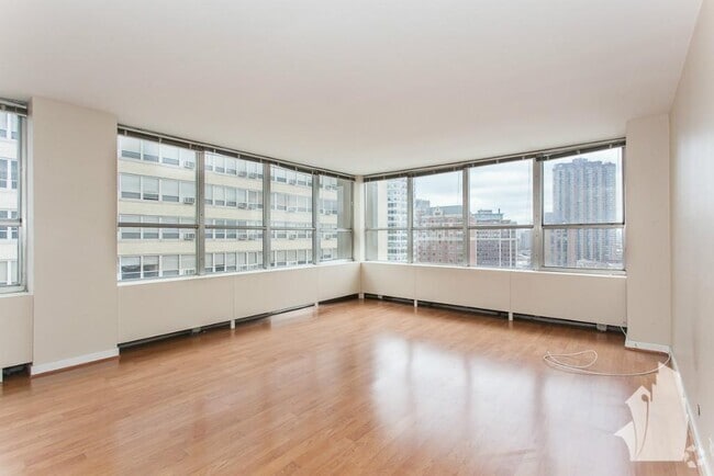Building Photo - 655 W Irving Park Rd