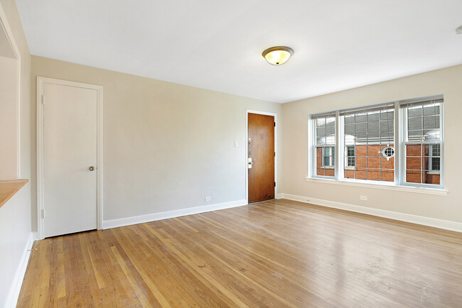 Building Photo - 959 Dobson St