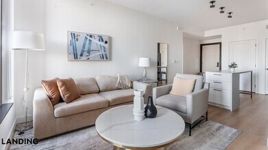 Building Photo - 632 Howard Rd SE