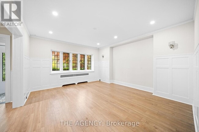 Photo du bâtiment - 44 Elderwood Dr