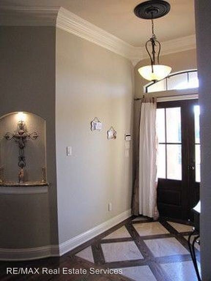 Building Photo - 4 br, 2 bath House - 313 Briars Court