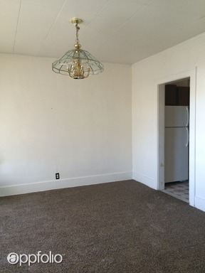 Building Photo - 2255 Novara Ave