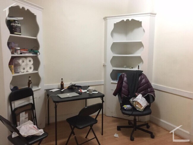 Foto del edificio - 30 Egmont St #2B Brookline MA 02446