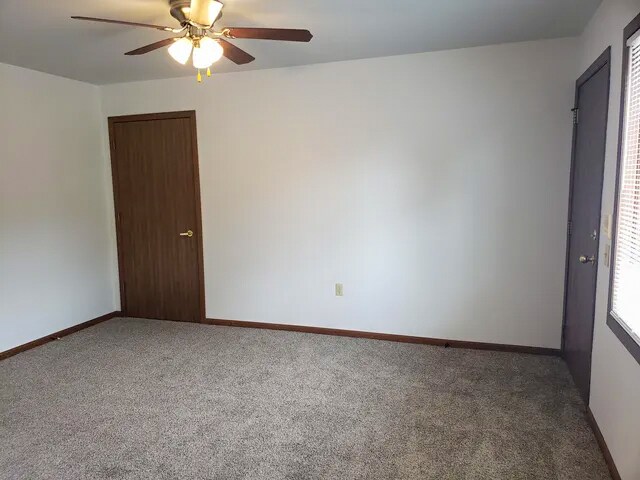 Foto del edificio - 687 Wood Violet Ln