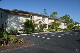 Building Photo - 26560 Southern Pines Dr