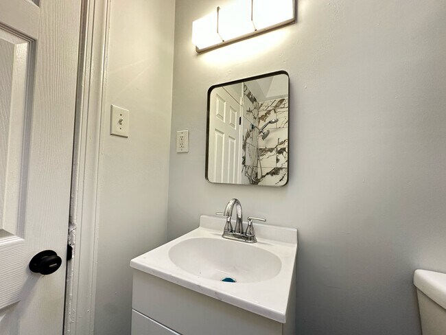 Foto del edificio - 238 N Edgewood St