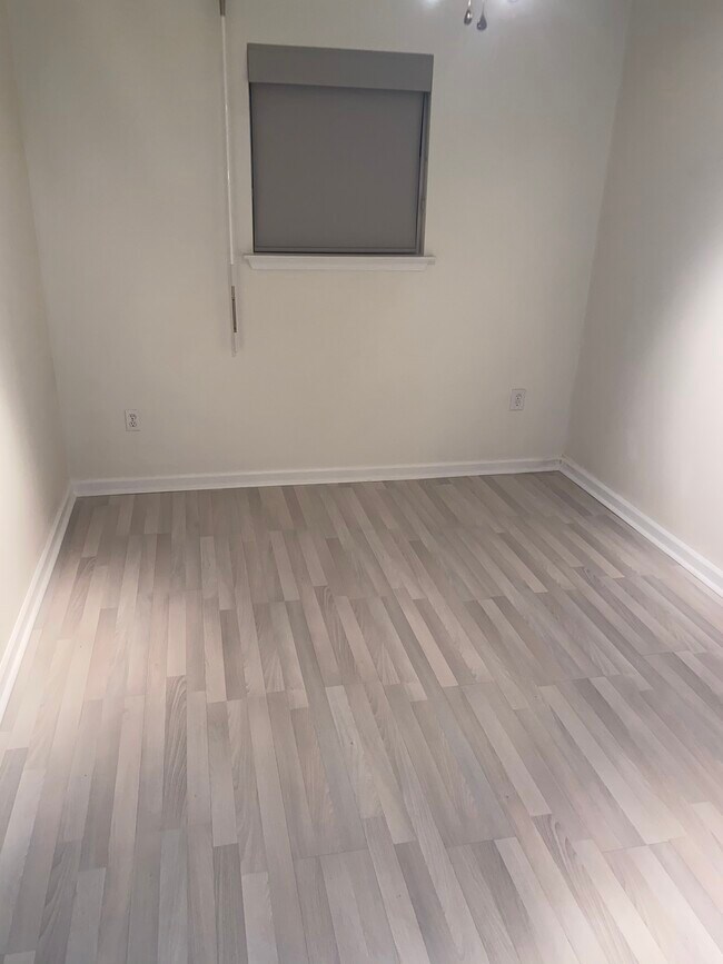 Foto del edificio - 3300 Stacie Dr