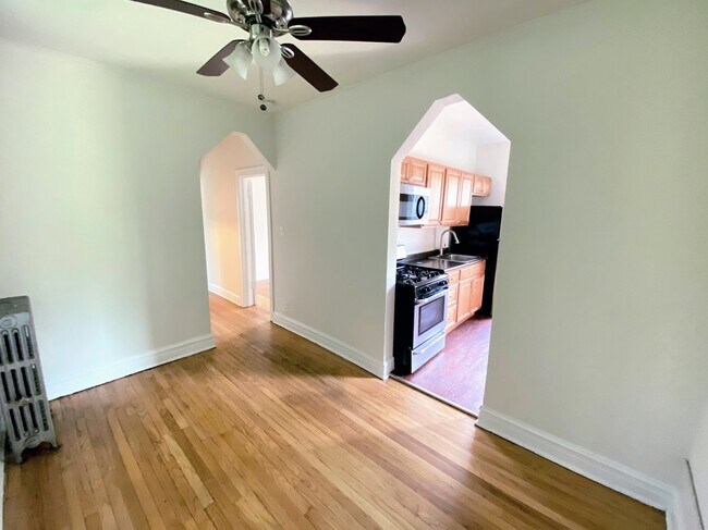 Foto del edificio - 3207 W Cortland St