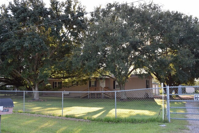 Foto del edificio - 4798 Curry Rd
