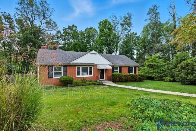 Building Photo - 401 Keats Rd