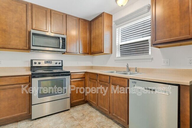 Building Photo - 1744 Coupru Ct