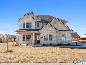 Building Photo - 142 Ivy Vine Dr