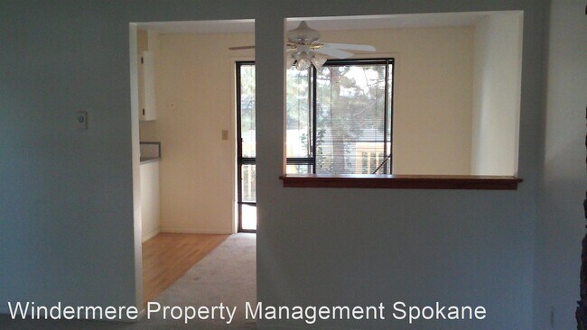 Building Photo - 2 br, 1.5 bath House - 2318 S. Calvin Rd