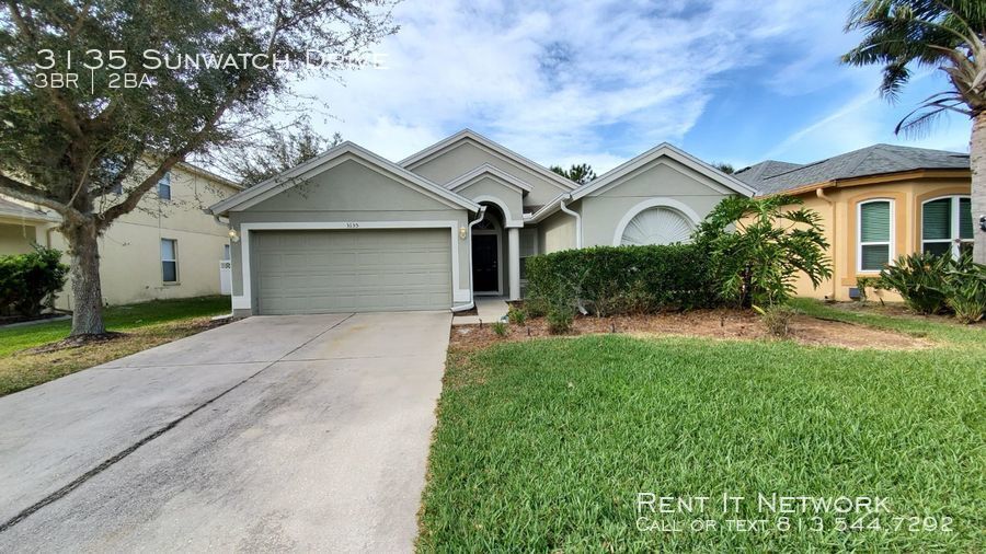 Foto principal - 3135 Sunwatch Dr
