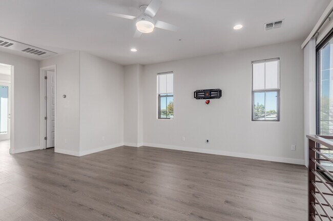 Foto del edificio - 4235 N 26th St