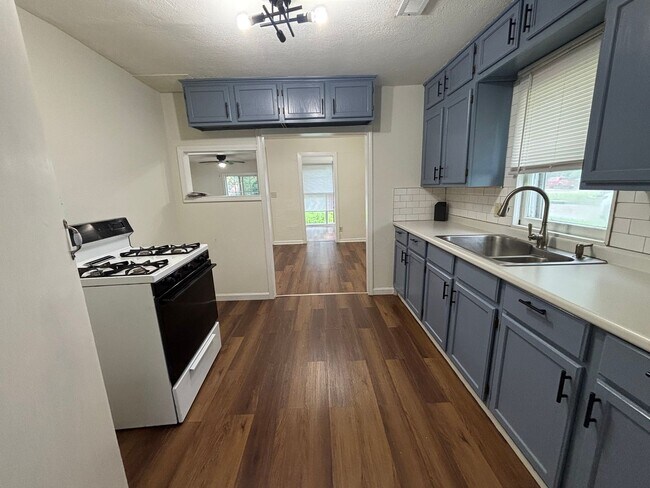 Foto del edificio - 1102 S Millwood Ave