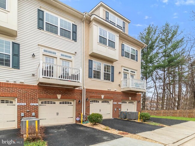 Building Photo - 4814 Dane Ridge Cir