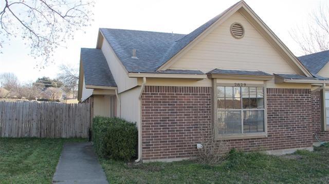Foto del edificio - 2829 Springhaven Ct