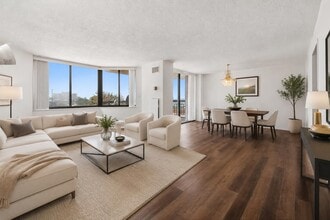 Building Photo - 226 Harmon Cove Tower