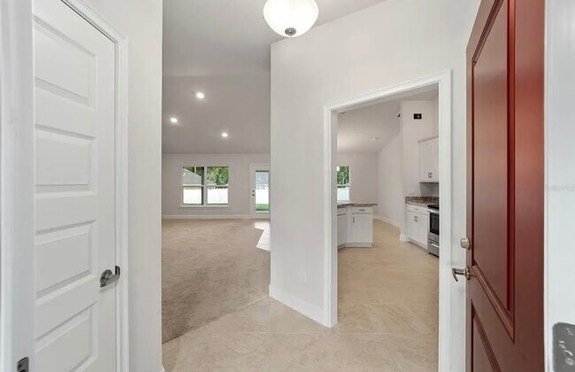Foto del edificio - 4099 NE 58th Cir