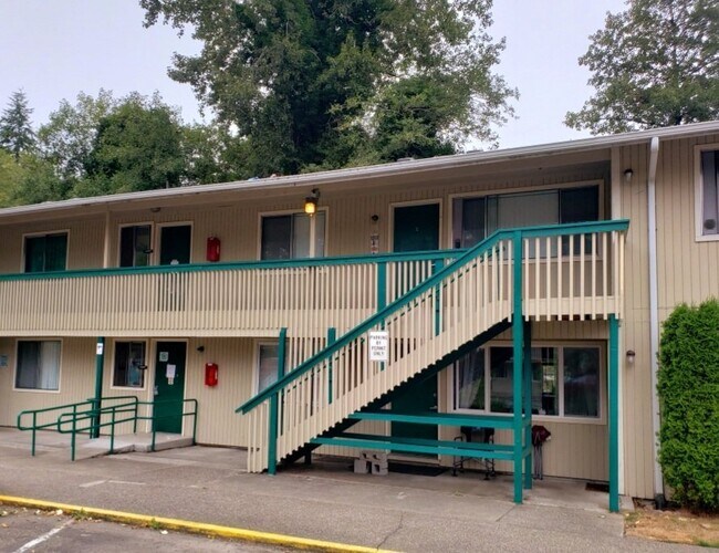 Foto del edificio - 907 W Simpson Ave