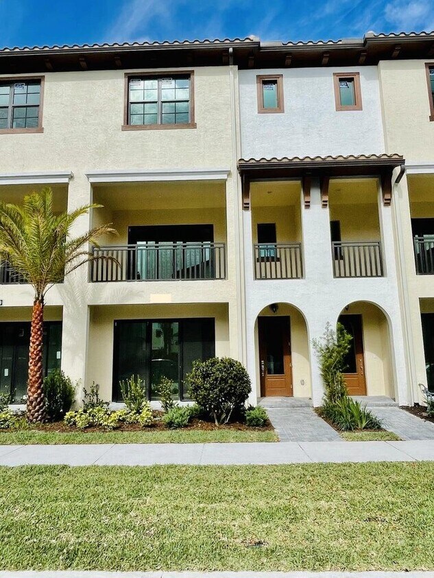 Foto principal - 5337 Sagan Ln