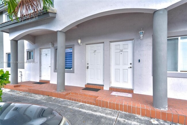 Building Photo - 5675 NW 109th Ave