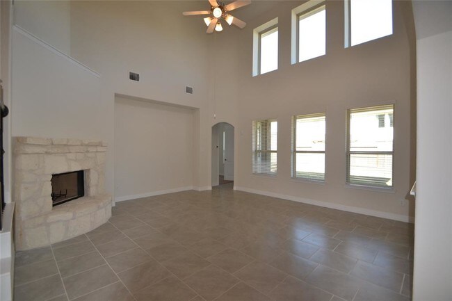 Building Photo - 6215 Calico Pointe Ct