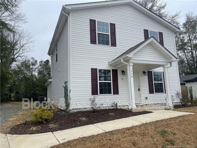 Foto del edificio - 116 Phillips St