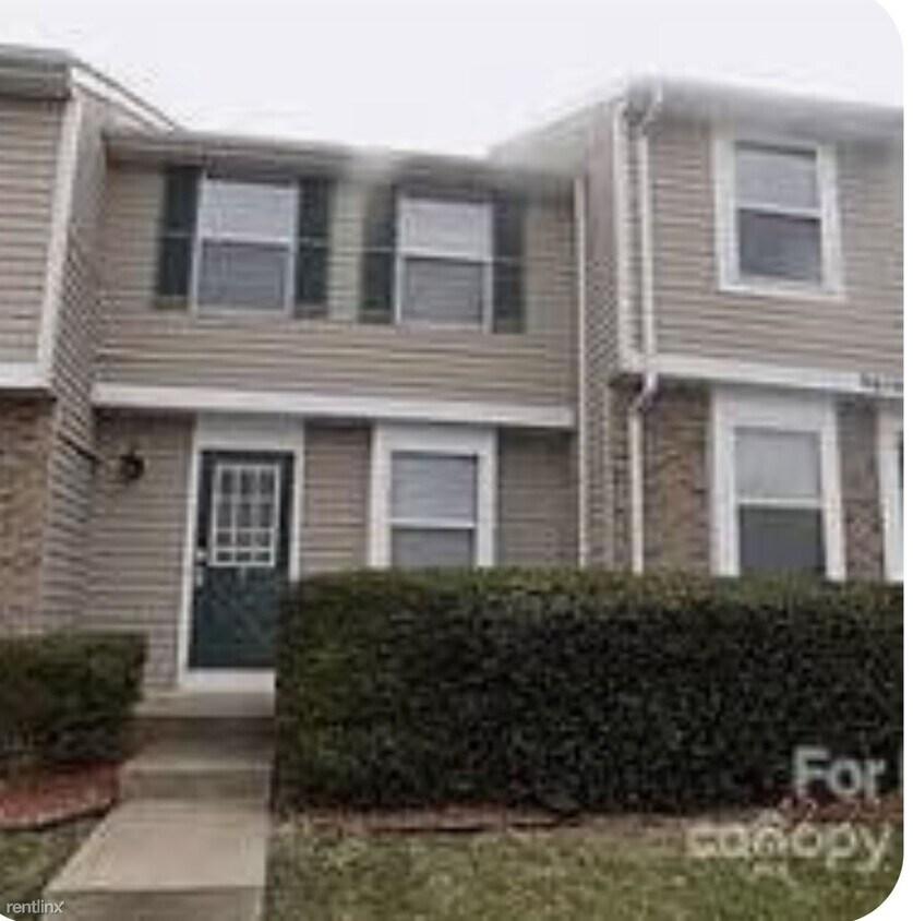 9616 Vinca Cir, Charlotte, NC 28213 Condo for Rent in Charlotte, NC