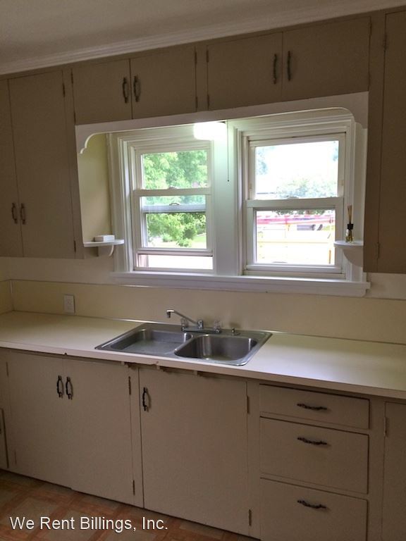 Foto del edificio - 2 br, 1 bath House - 625 Avenue E.