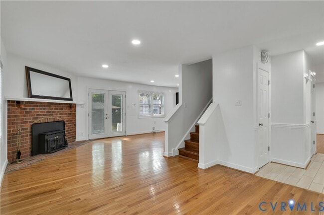 Building Photo - 2222 Early Settlers Rd