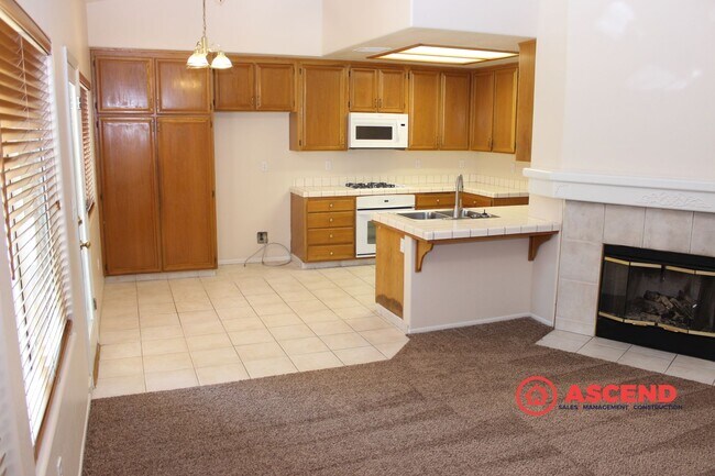 Building Photo - Spacious 3-Bedroom Home with Comfortable Living Space