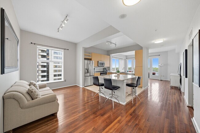 Unidad de esquina con vistas abiertas - 3505 Sage Rd