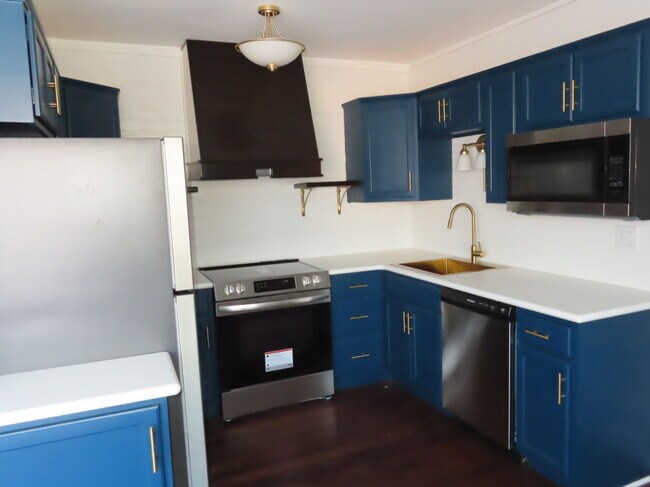 Building Photo - 2204 Arbor Cir