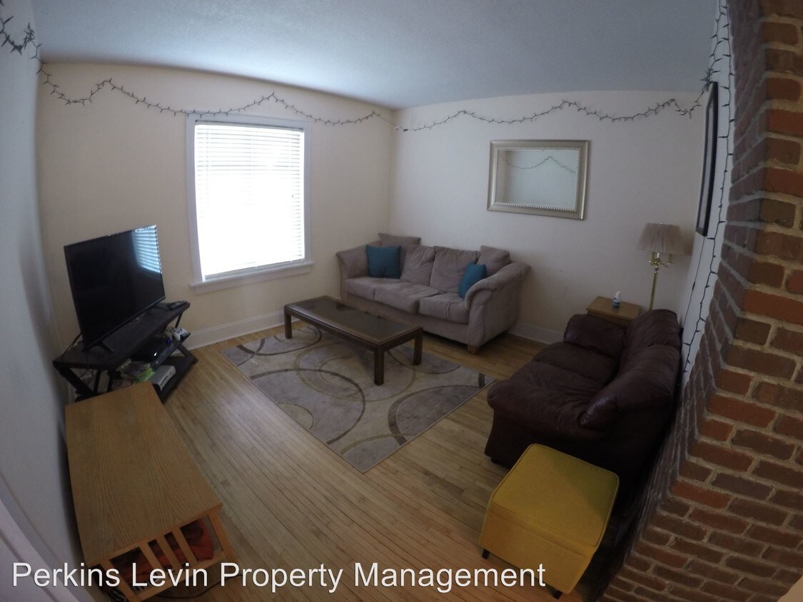 Foto principal - 503 Main St NE