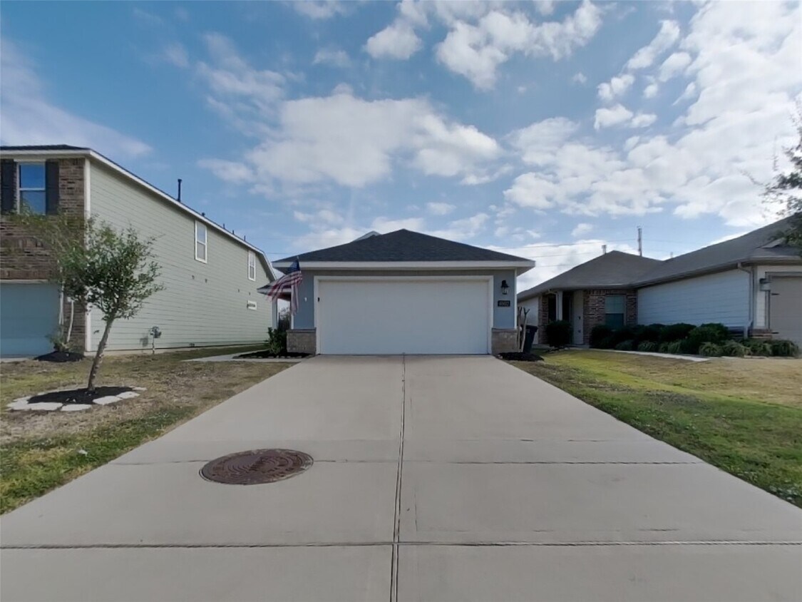 Foto principal - 6902 Scarlet Sagebrush St