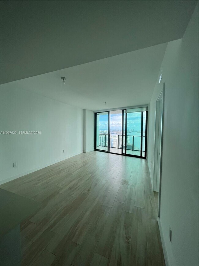 Foto del edificio - 1300 S Miami Ave