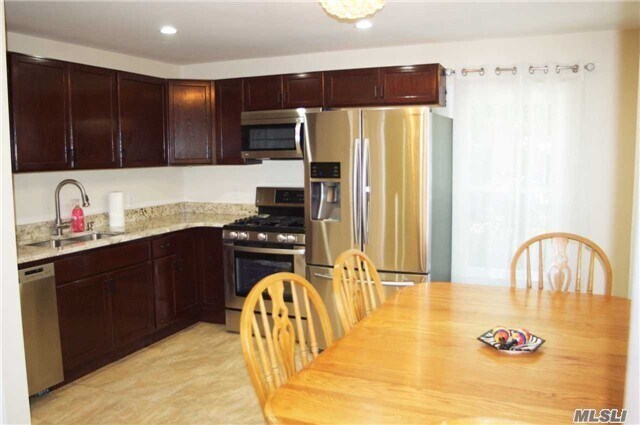 Foto del edificio - 322 2nd St