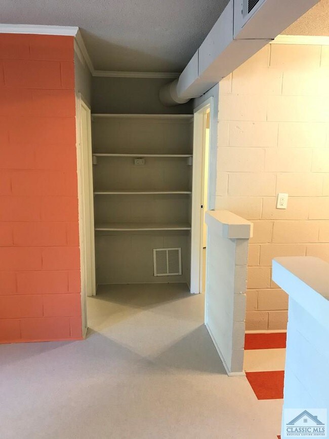 Foto del edificio - 205 Little St