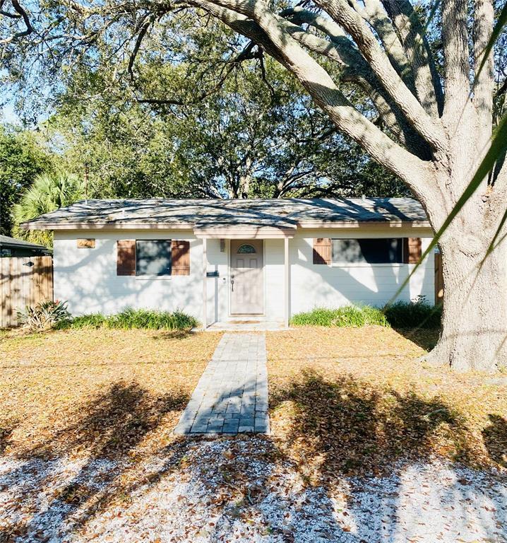 621 Northmoor Ave N, Saint Petersburg, FL 33702 House Rental in Saint