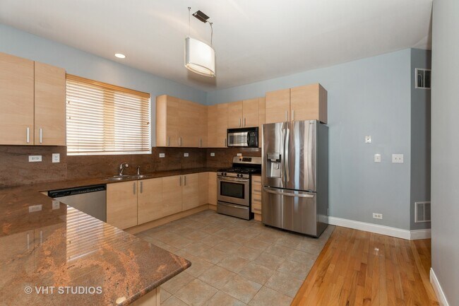 Foto del edificio - 4858 S Champlain Ave