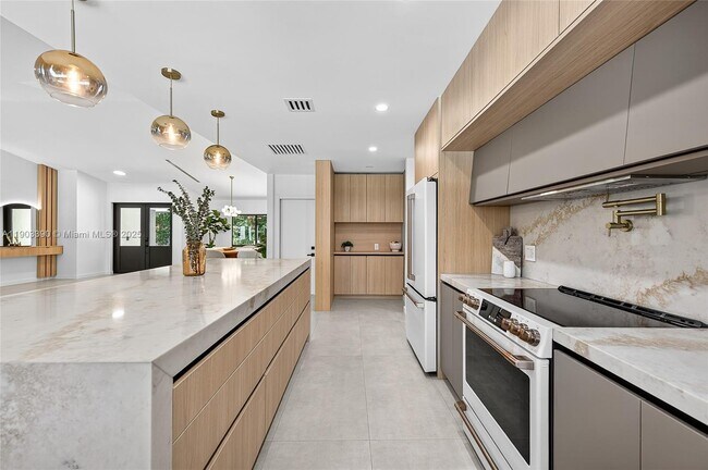 Foto del edificio - 7865 SW 183rd Terrace