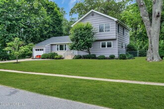 Building Photo - 485 Freehold St