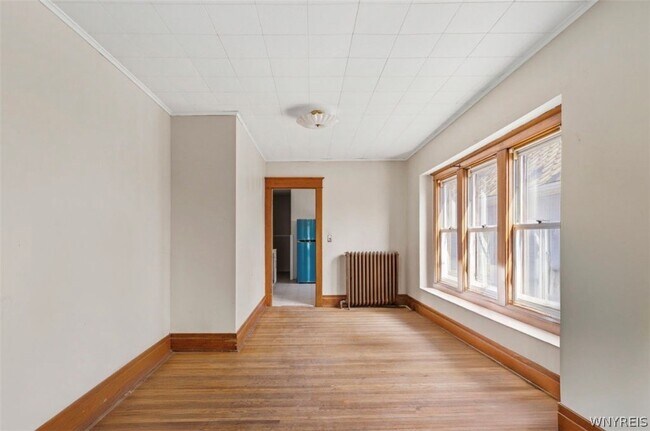 Foto del edificio - 1067 Tonawanda St